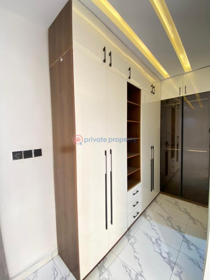 2 bedroom Shared Apartment For Sale Ologolo Lekki Lagos - 9