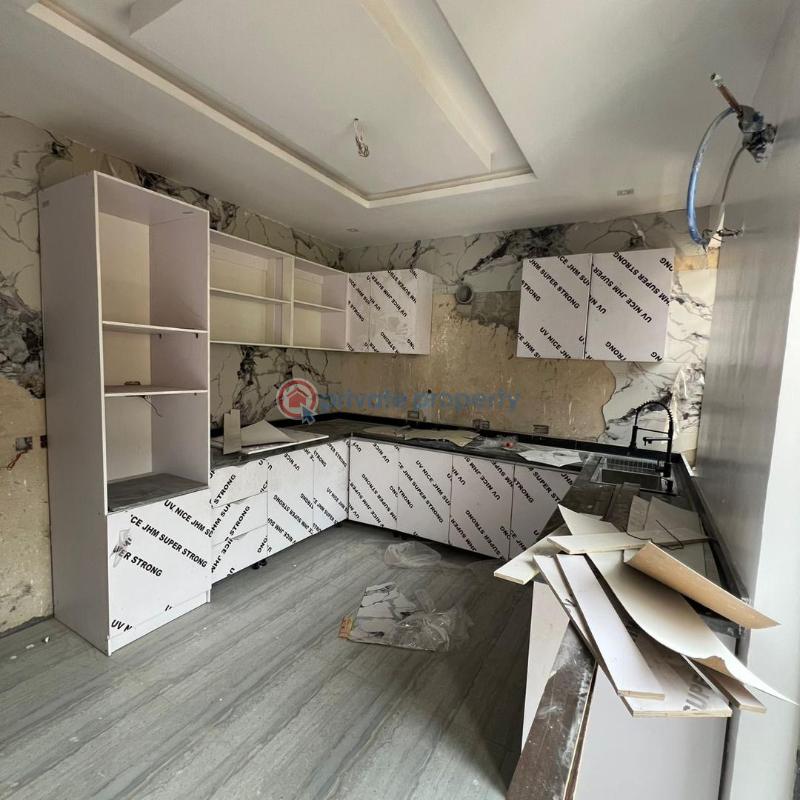 2 bedroom Block Of Flats For Sale Chevron Drive Lekki Lagos - 4