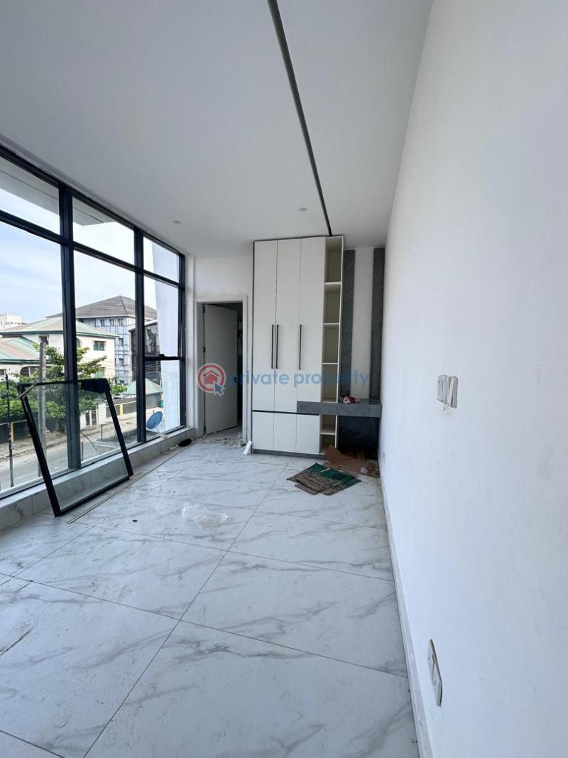 2 bedroom Self Contain For Sale Lekki Phase 1 Lagos - 6
