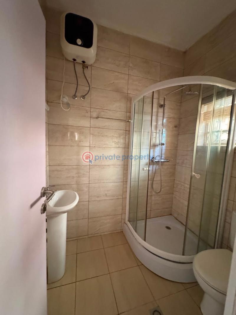 2 bedroom Flat & Apartment For Rent Durumi Abuja Phase 2  - 5