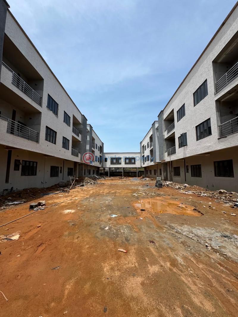2 bedroom Flat & Apartment For Sale Jahi Abuja Phase 2  - 1