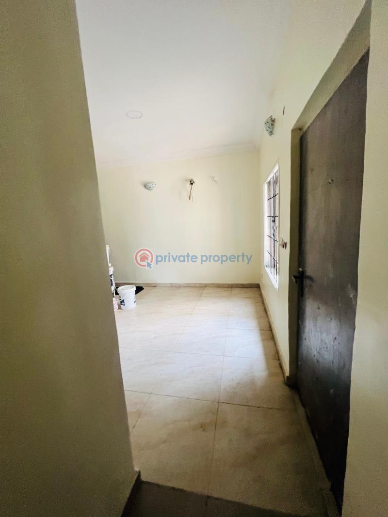 For rent: 2 bedroom Block Of Flats Lekki Scheme2 Lekki Scheme 2 Ajah