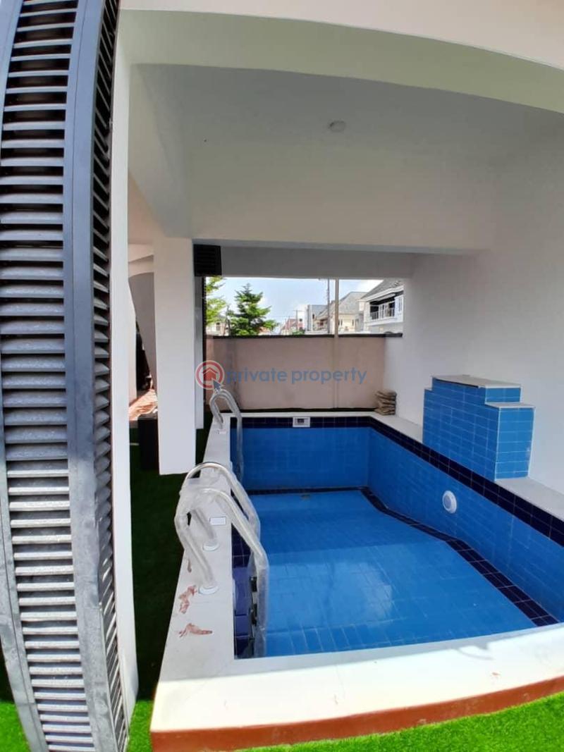 2 bedroom Block Of Flats For Sale Alpha Beach Road Lekki Lagos - 5