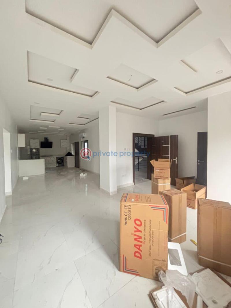 2 bedroom Block Of Flats For Rent Off Bourdillon Bourdillon Ikoyi Lagos - 3