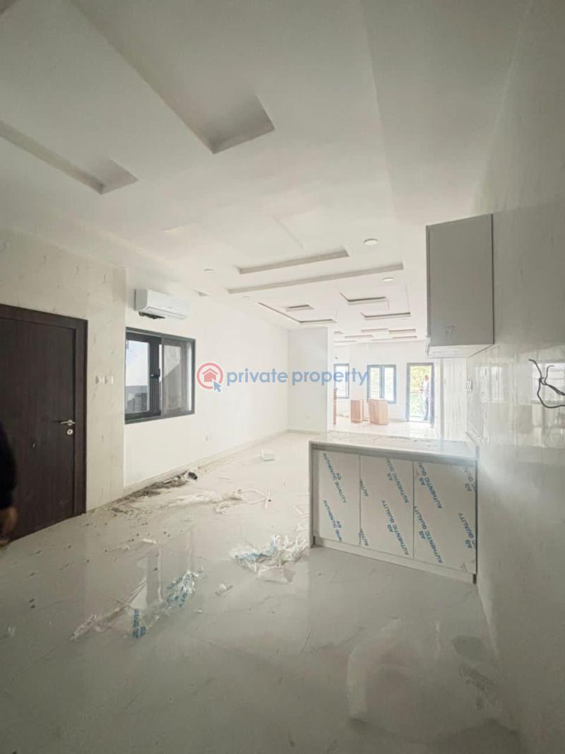 2 bedroom Block Of Flats For Rent Off Bourdillon Bourdillon Ikoyi Lagos - 2