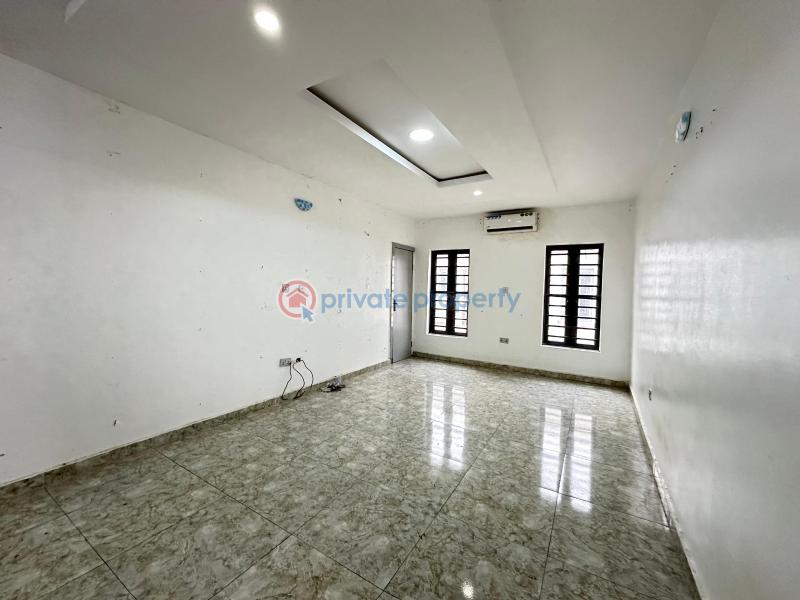 2 bedroom Block Of Flats For Rent Favoured Conservative Lekki Phase 1 Lagos - 4