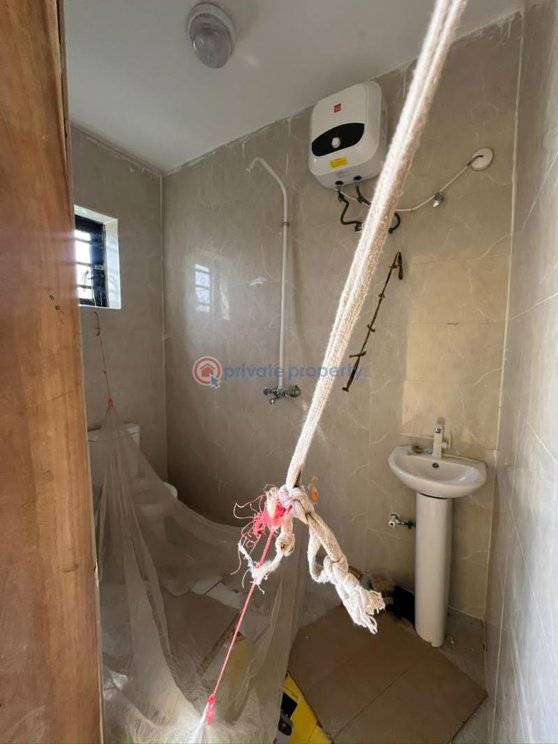 2 bedroom Block Of Flats For Rent Abraham Adesenya Abraham Adesanya Ajah Lagos - 7