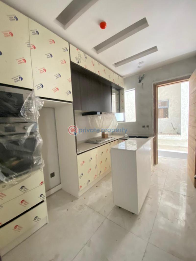 2 bedroom Block Of Flats For Sale Lekki, Lagos Lekki Phase 1 Lagos - 3