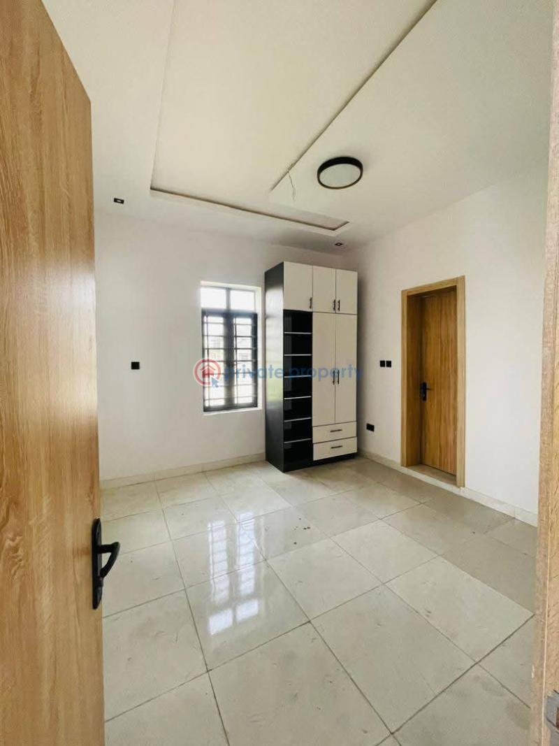 2 bedroom Block Of Flats For Sale Ajah Lagos - 5