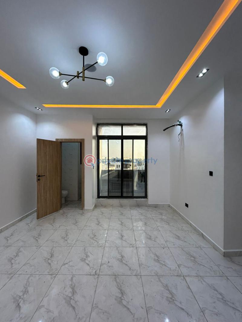 2 bedroom Flat & Apartment For Sale Ologolo Lekki Lagos - 2