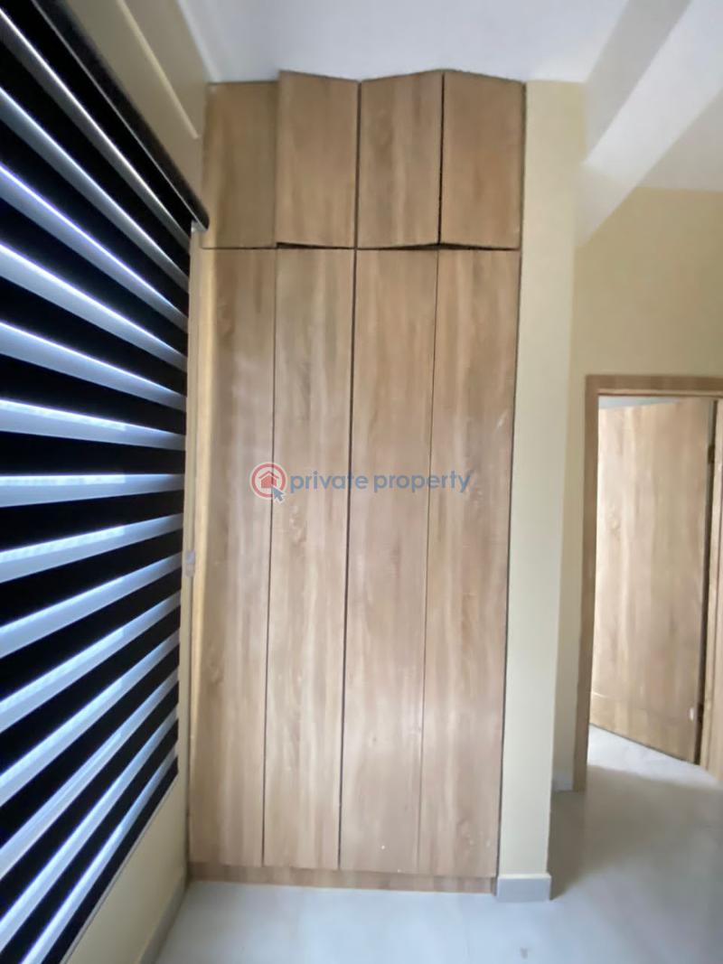 2 bedroom apartment in a flood free area - 6 2 bedroom Shared Apartment For Sale Agungi Lekki Lagos - 6