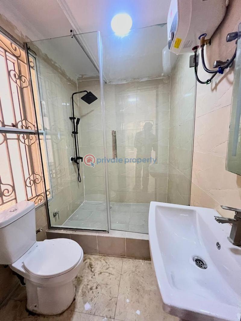 2 bedroom apartment in a secure and serene estate - 4 2 bedroom Block Of Flats For Rent Lekki Phase 1 Lagos - 4