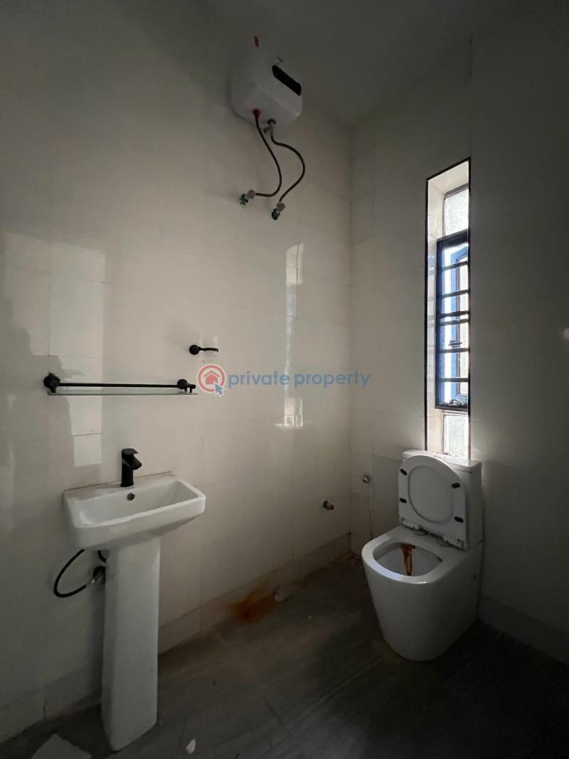 2 bedroom Block Of Flats For Rent Ajah Lagos - 10