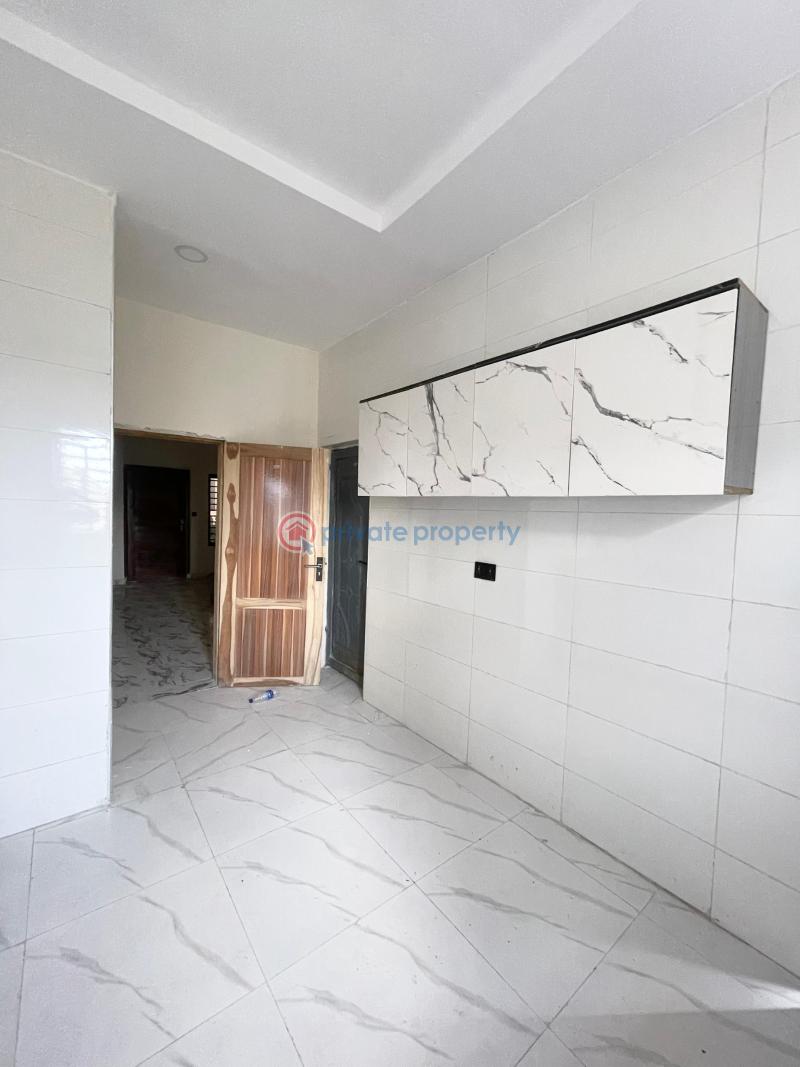 2 bedroom Block Of Flats For Sale Ajah Lagos - 8