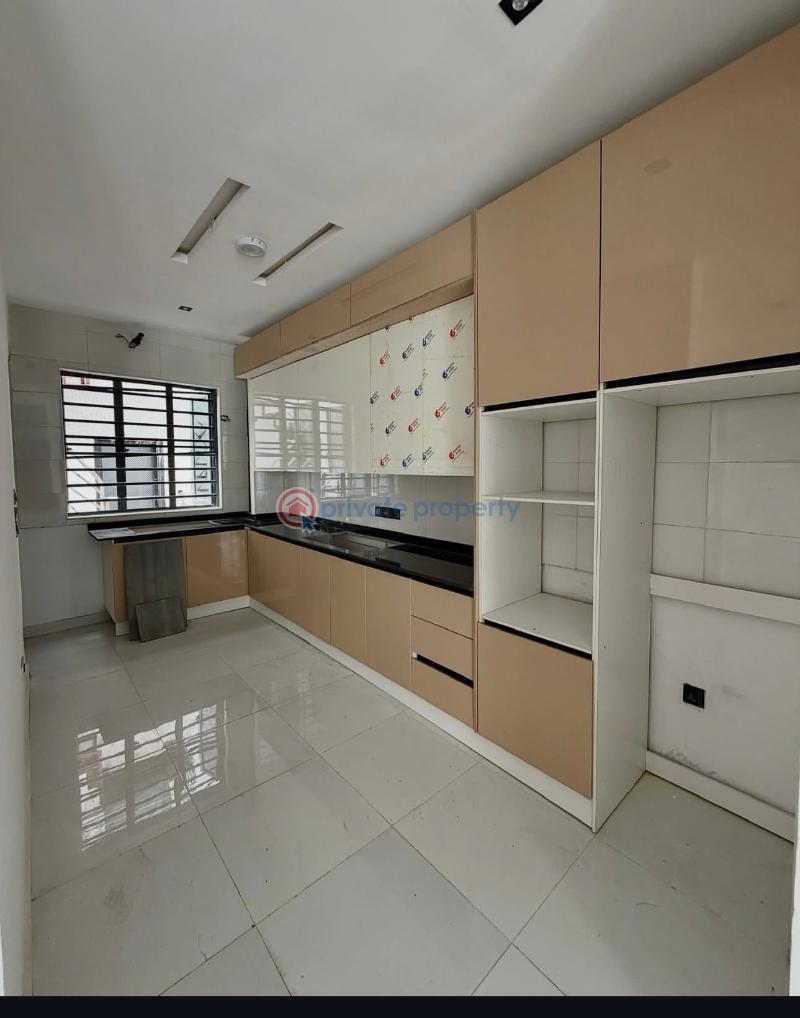 2 bedroom Block Of Flats For Sale Victoria Garden City Lekki Lagos - 6