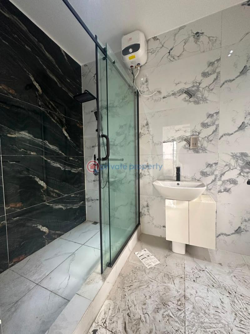 2 bedroom Flat & Apartment For Sale Banana Island Ikoyi Lagos - 3
