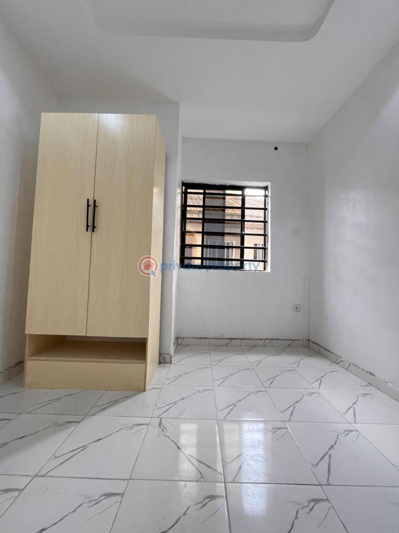 2 bedroom Block Of Flats For Rent Hilltop Estate Abesan Estate Ipaja Lagos - 8