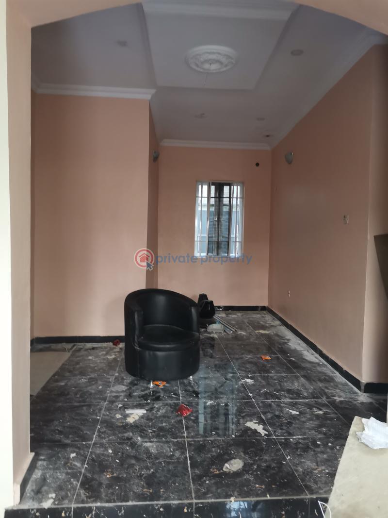 2 bedroom Block Of Flats For Rent Kayfarm Estate Obawole Lagos Ogba Lagos - 4
