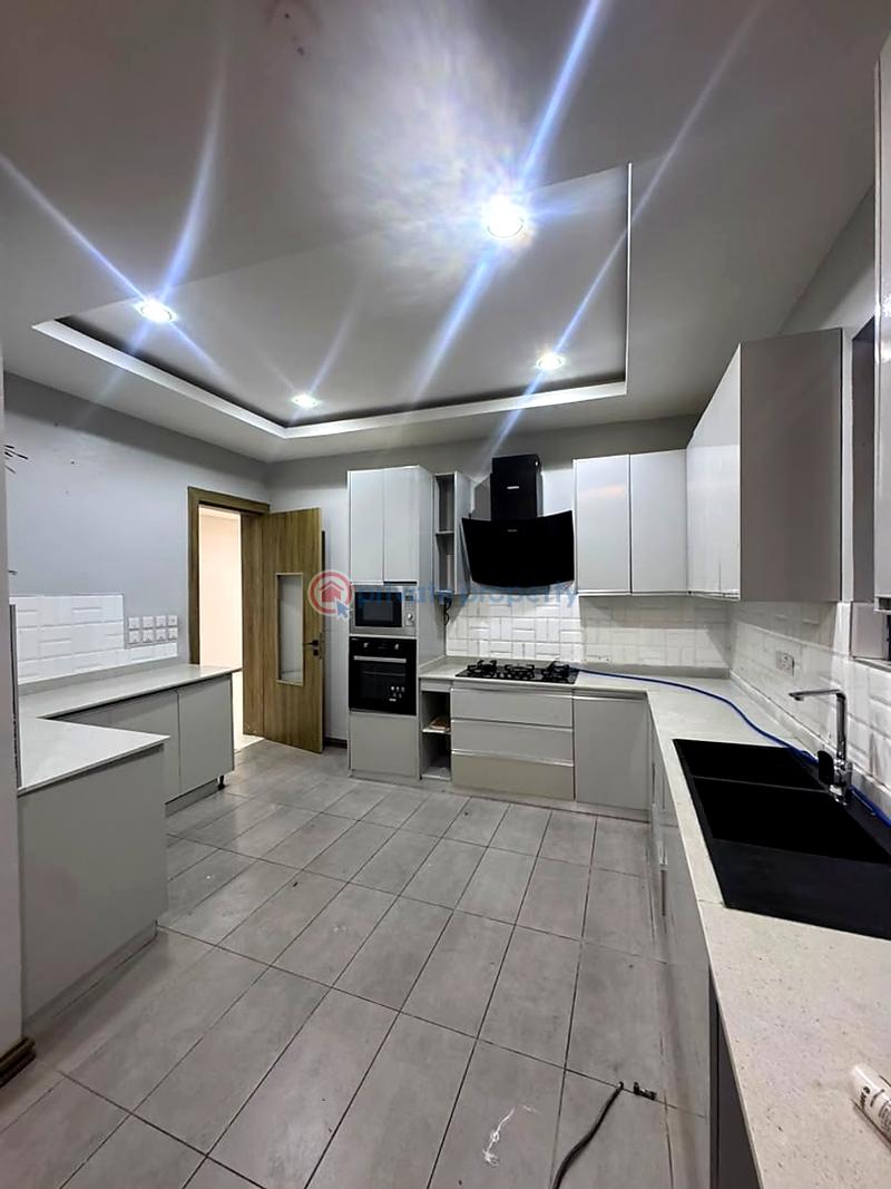 4 bedroom Maisonette For Rent Lekki Phase 1 Lagos - 4