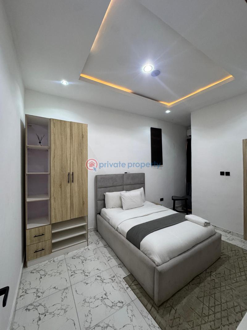 2 bedroom Flat & Apartment For Rent Lekki Phase 1 Lagos - 4