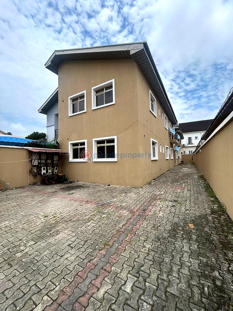 2 bedroom Flat & Apartment For Rent Properties) Lekki Lagos - 1