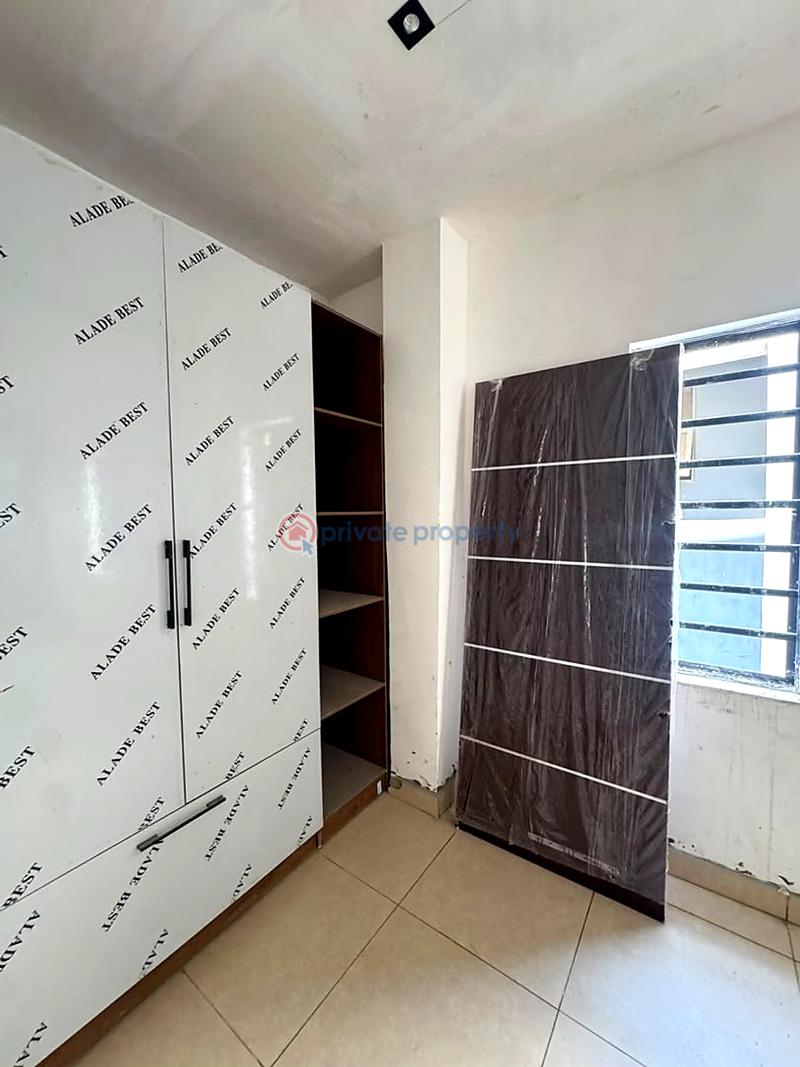 2 bedroom Flat & Apartment For Sale Lekki Phase 1 Lagos - 3