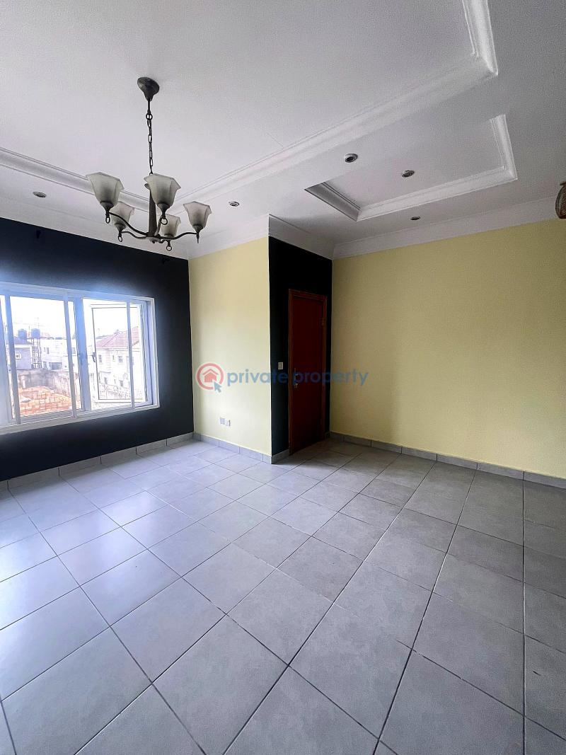 2 bedroom Flat & Apartment For Rent Lekki Phase 1 Lagos - 3