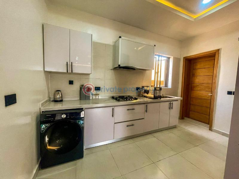 2 bedroom Flat & Apartment For Rent Lekki Phase 1 Lagos - 6