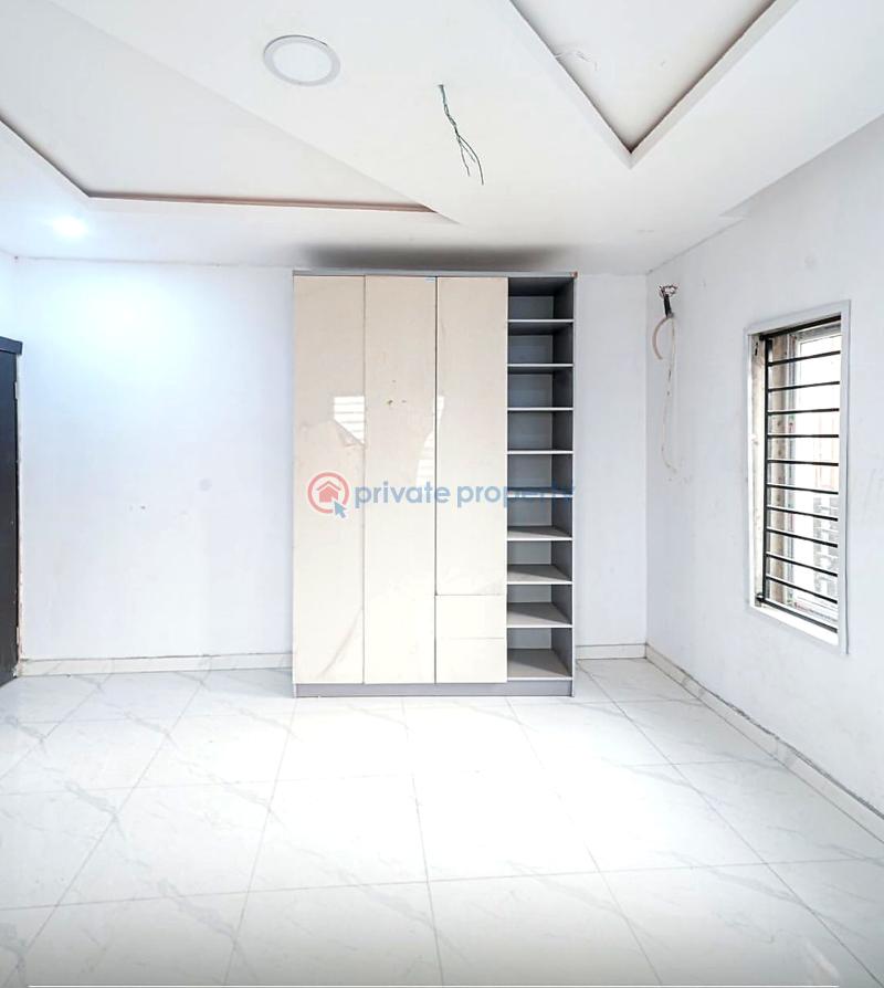 2 bedroom Flat & Apartment For Sale Lekki Phase 1 Lagos - 4