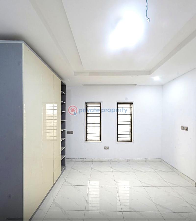 2 bedroom Flat & Apartment For Sale Lekki Phase 1 Lagos - 3