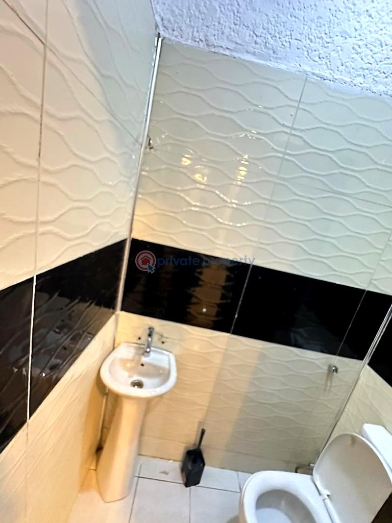 2 bedroom Flat & Apartment For Rent Lekki Phase 1 Lagos - 7