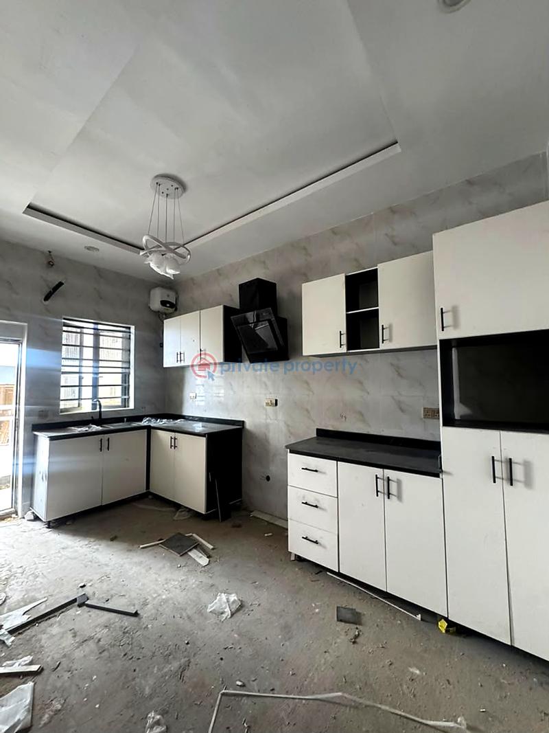 2 bedroom Flat & Apartment For Rent Lekki Phase 1 Lagos - 3