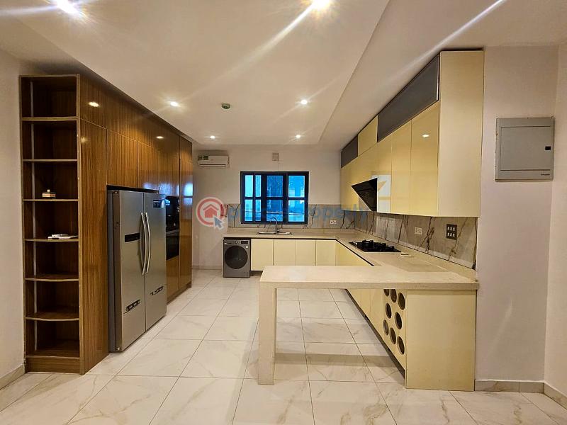 2 bedroom Flat & Apartment For Rent Lekki Phase 1 Lagos - 9