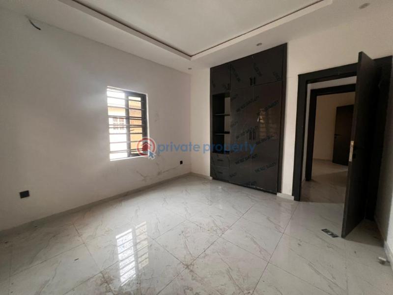 2 bedroom Flat & Apartment For Rent Lekki Phase 1 Lagos - 8