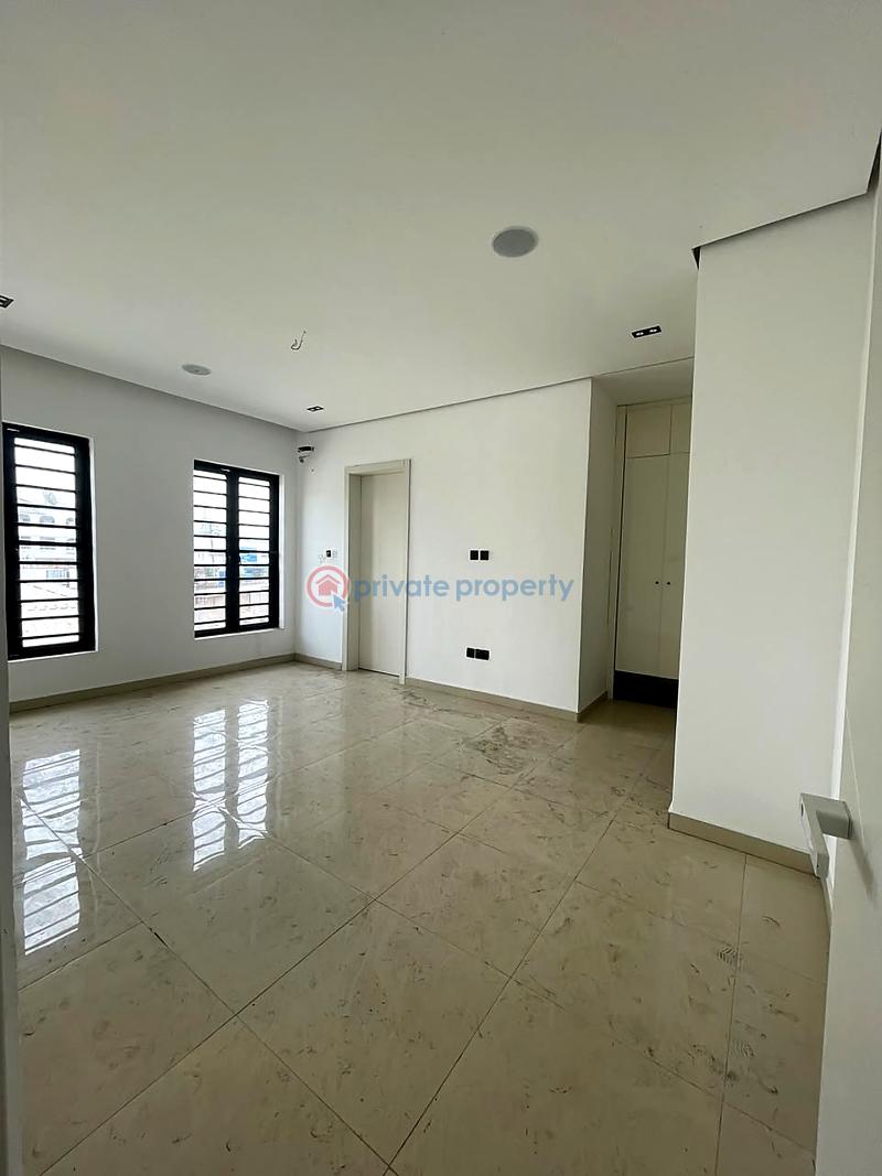 2 bedroom Flat & Apartment For Rent Lekki Phase 1 Lagos - 3