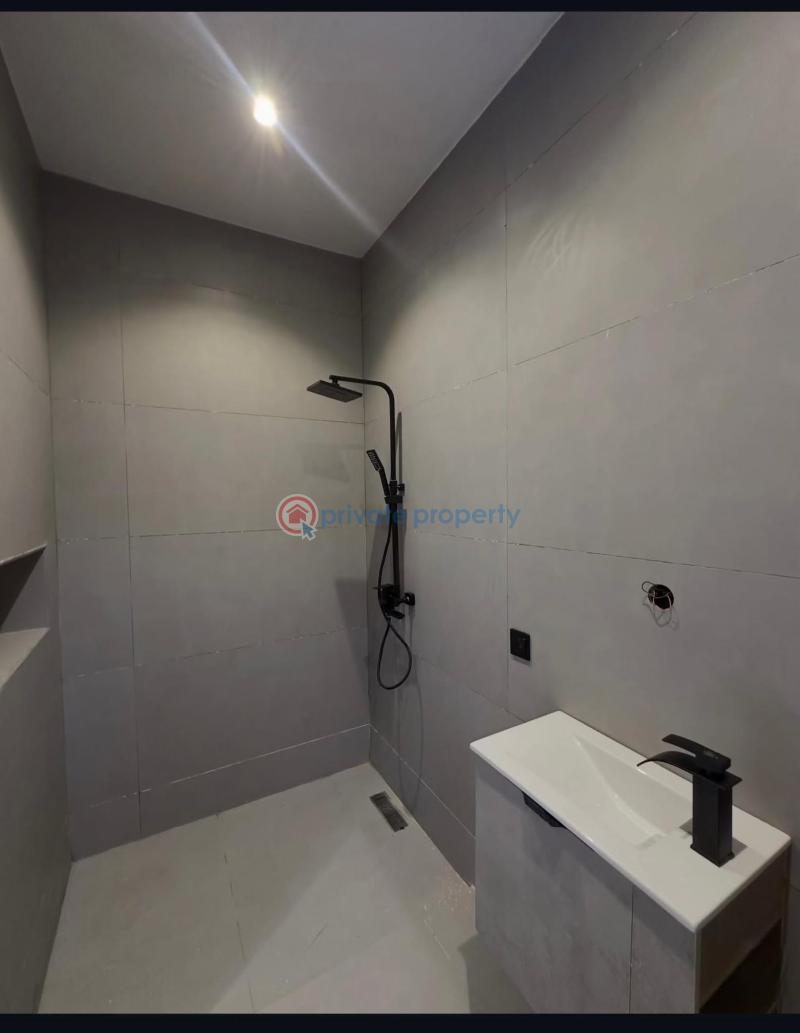 2 bedroom Block Of Flats For Sale Lekki Lagos - 3