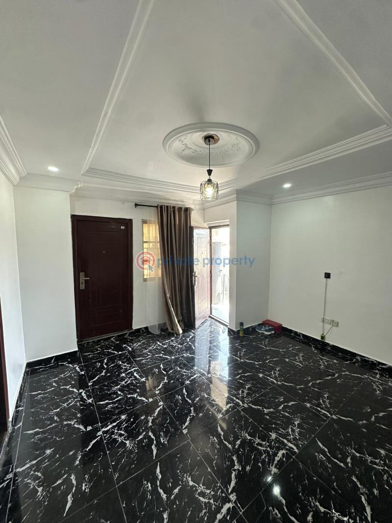 2 bedroom Block Of Flats For Rent Ologolo Lekki Lagos - 1