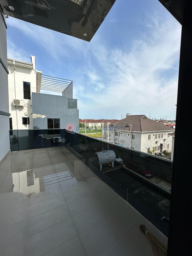 2 bedroom Flat & Apartment For Rent Osapa Lekki Lagos - 4