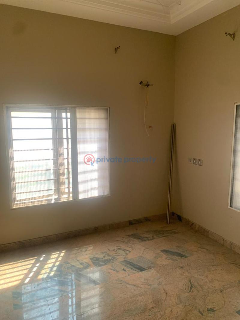 2 bedroom Flat & Apartment For Rent Jahi Abuja Phase 2  - 2