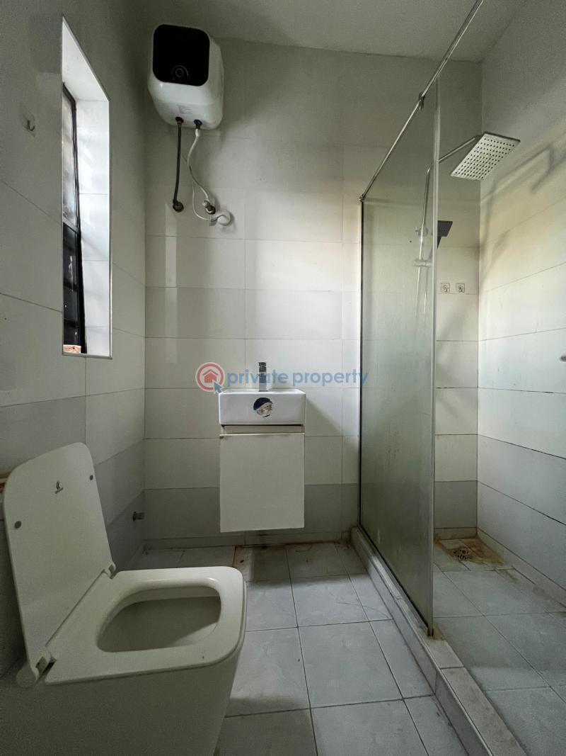 2 bedroom Flat & Apartment For Rent Lekki Scheme 2,abraham Adesanya Lekki Scheme 2 Ajah Lagos - 3
