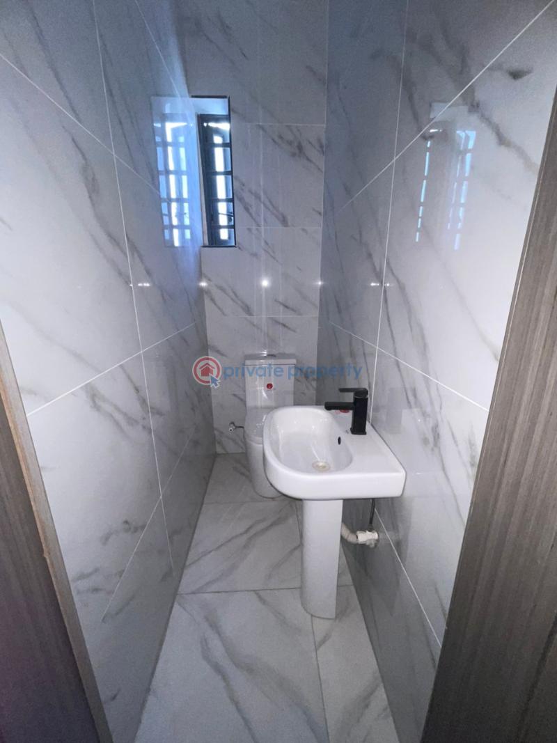 2 bedroom Flat & Apartment For Sale Lekki Phase 1 Lagos - 3