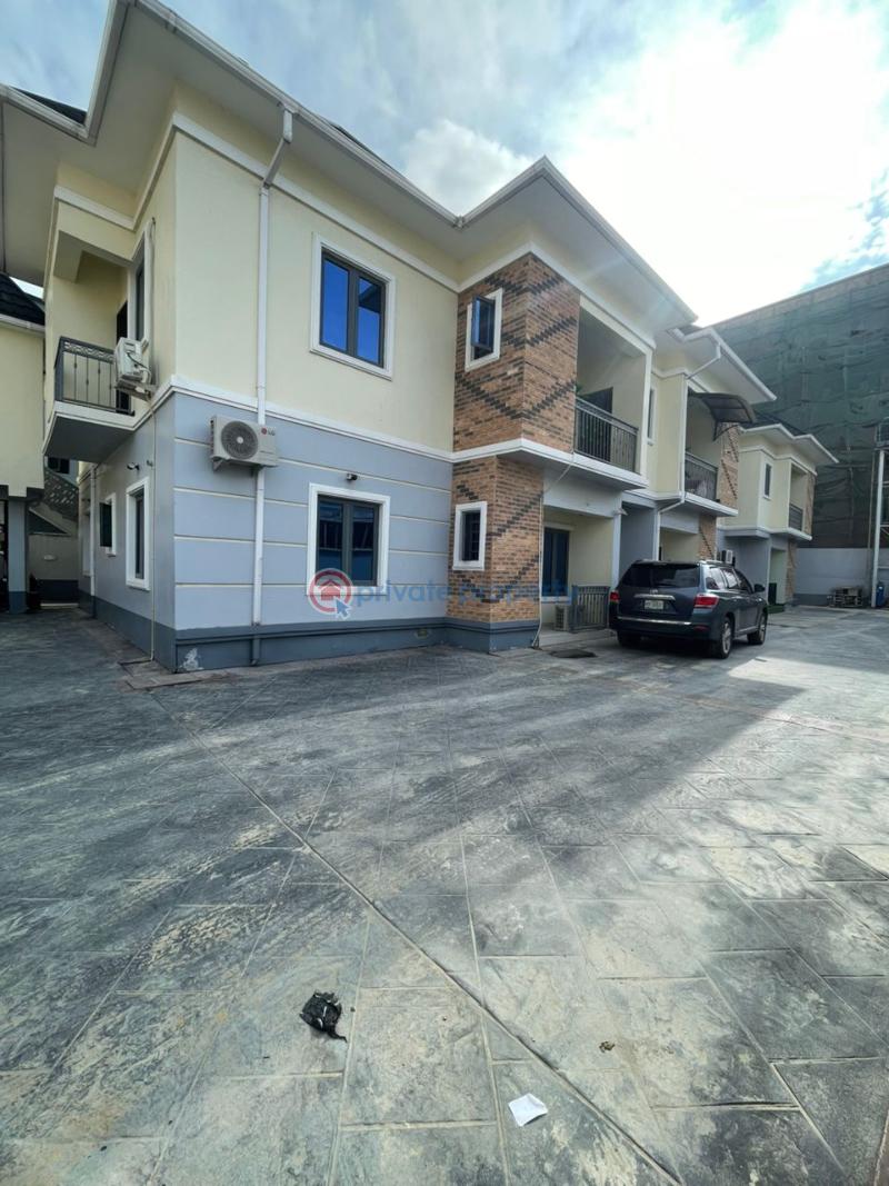 2 bedroom Block Of Flats For Sale Ikate Elegushi Lekki Lagos - 0