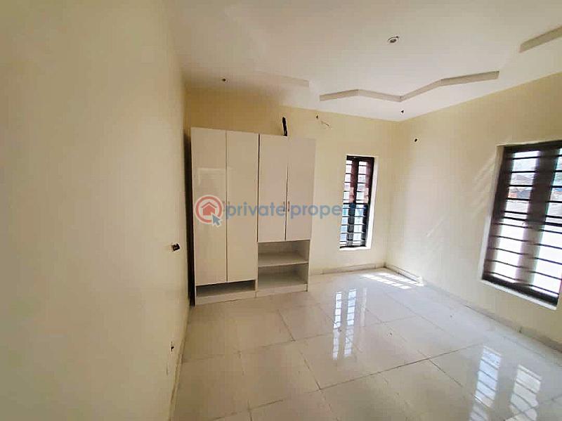 2 bedroom Block Of Flats For Rent Ilasan Lekki Lagos - 3