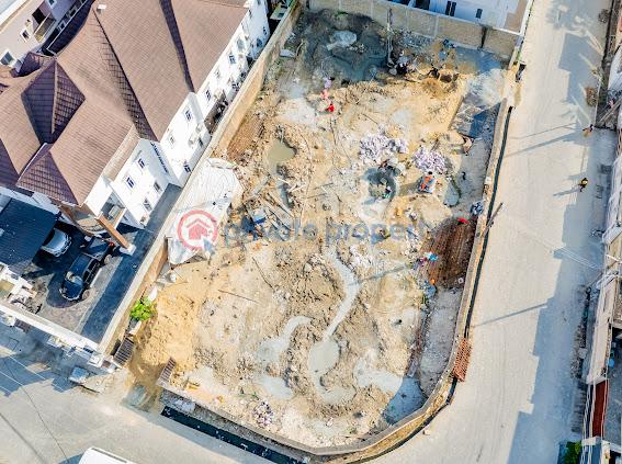 2 bedroom Block Of Flats For Sale Alaka Way Lekki Phase 1 Lagos - 1