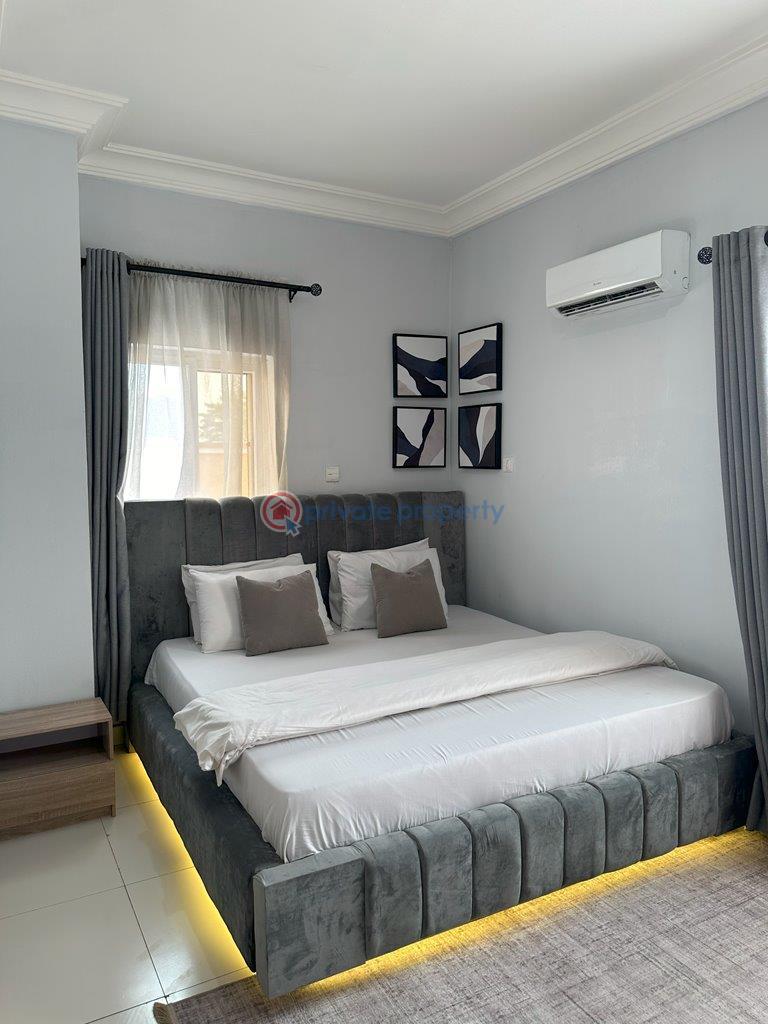 2 bedroom Block Of Flats Short let Awudu Ekpekha Street Lekki Phase 1 Lagos - 2