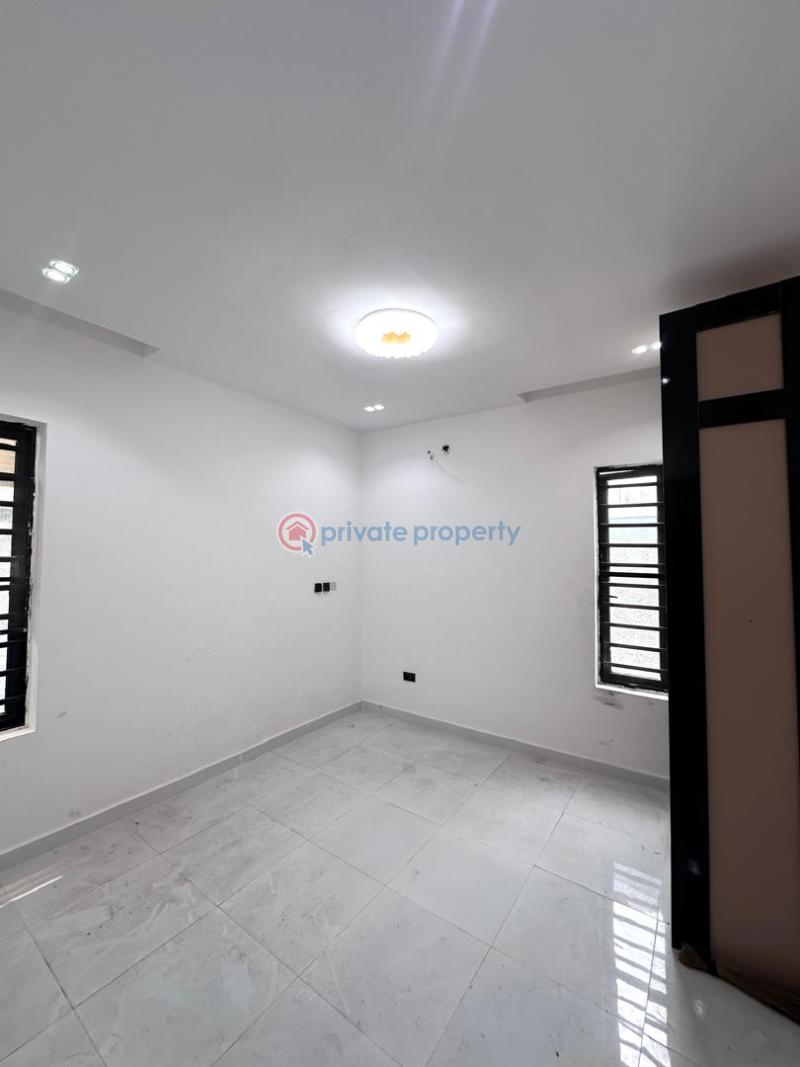 2 bedroom Block Of Flats For Sale Lekki Lagos - 24
