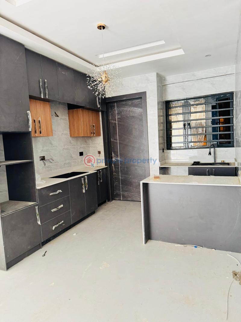 2 bedroom Block Of Flats For Sale Adeniyi Jones Ikeja Lagos - 4