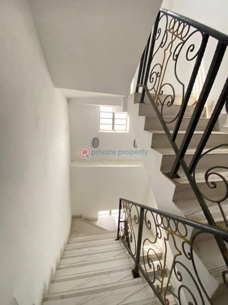 2 bedroom Shared Apartment For Sale Ologolo Lekki Lagos - 5