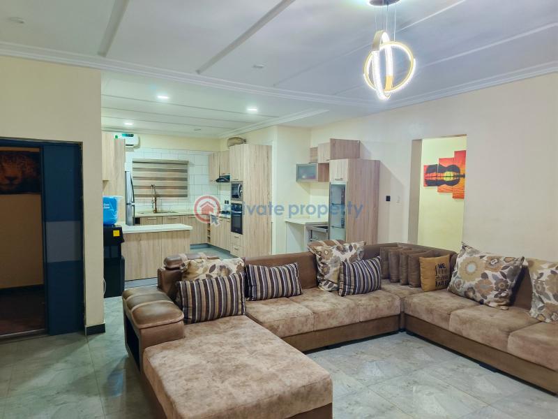 2 bedroom Flat & Apartment For Sale Akinwumi Estate Mende Maryland Lagos - 3