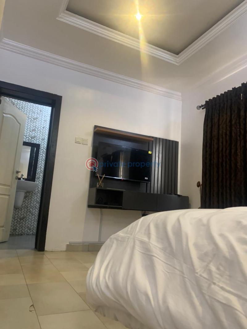 2 bedroom apartment - 3 2 bedroom Block Of Flats Short let Ikeja GRA Lagos - 3